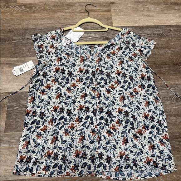 VELVET by Graham & Spencer —Rosetta Floral Printed Blouse - Picture 8 of 8